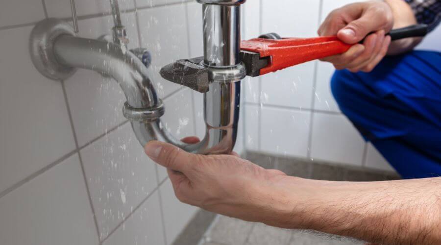 Expert burst pipe repair services in Linton, ND